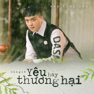 Yêu Hay Thương Hại