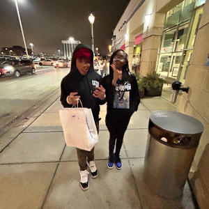 Life Goes On (feat. Monaexomo) (Explicit)