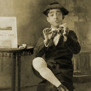 Mi Abuelo El Comediante(feat. Rafael Miguel López)