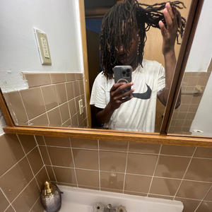 Back Inna Strike (feat. Csm Melo & Tankbegrittinn) (Explicit)