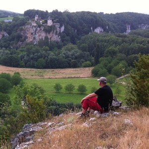 The Grass (feat. Jan Willem Van Holland, Jaqueline Van De Griend & Rob Oelp)