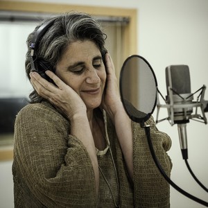 Me Asomo(feat. Olga Román)