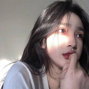 我好像在哪见过你