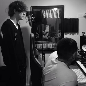 Look at me now(feat. Henry.wav) (Explicit)