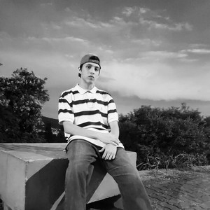 Esencial (Explicit)