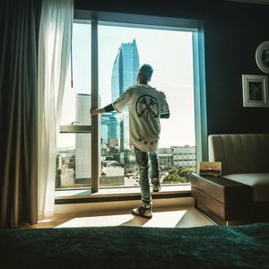 Rep My Town (feat. tki) (Explicit)