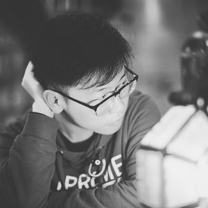 全世界挡不住你的光封面