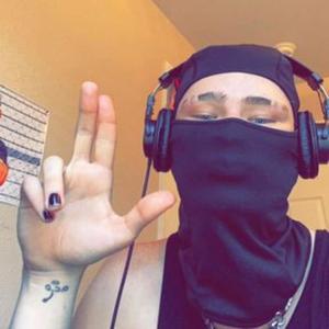 Don't Run Don't Trip (feat. 302 Quinn) (Explicit)