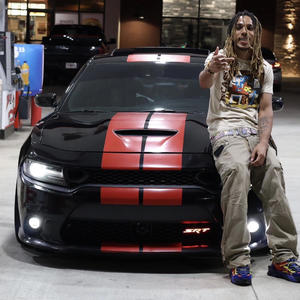 SRTS & BAGGY JEANS (Explicit)