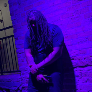 Intro (feat. Hoodbaby Slim) (Booth Version)