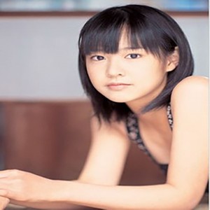 空飞ぶあの白い云のように (宛如在天空中飞翔的白云般)