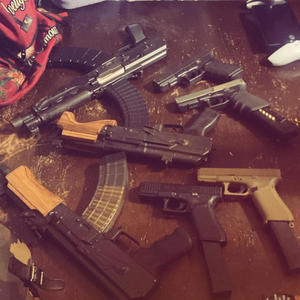 Bounce Out Wit (feat. babyslime392) (Explicit)