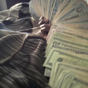 Laid up w rakz (Explicit)