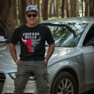 Amigo(feat. mathias correa)