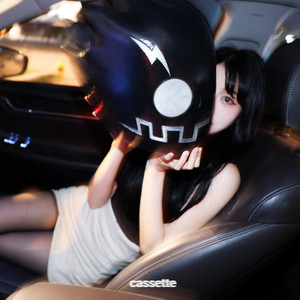 카세트 (Cassette) (feat. AVND, Ohny)