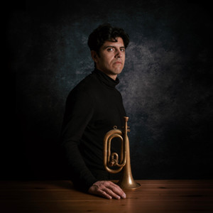 Se Ahoga Quien No Aprieta