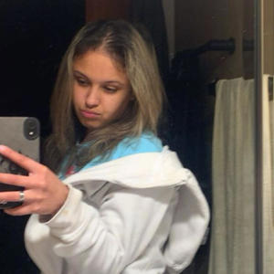 hang w me (Explicit)