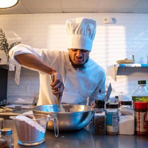 Market Price (feat. H.U.R.T.)