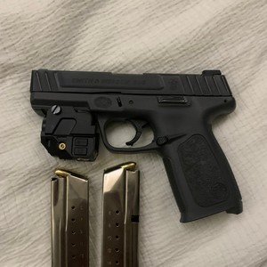 BLUSTRIPBANDITZ(feat. GAUZ3Y) (Explicit)