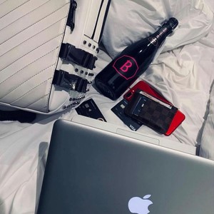 Black Card (feat. SwarrayHill$)