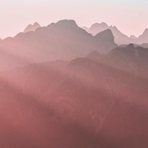 Loosen Recline White Cosy Noise