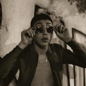 WOW (Explicit)