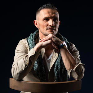 Cine? (feat. Sorin Mihală & Rocsana Marcu)