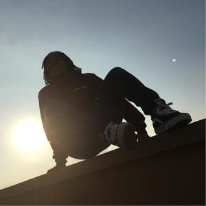 Buddin'(feat. Tino Ali)