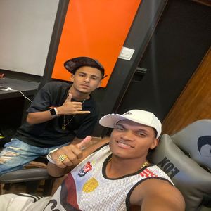 VOU TE EMPURRAR (Explicit)