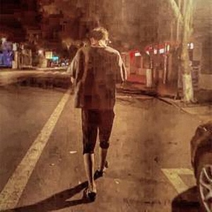 你照顾好他.我四海为家