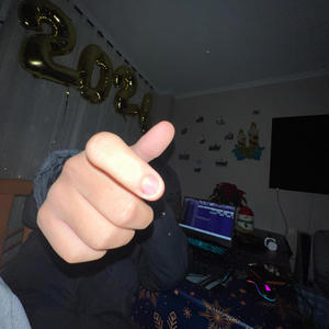 Ella me dice (feat. astropanxo) (Explicit)