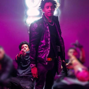 Stand On Business (feat. Kayy Blazin) (Explicit)