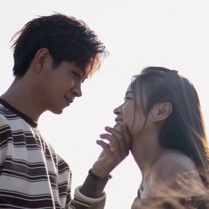 你是我的一片天 (伴奏)