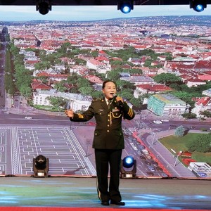 我爱我的小山村 (伴奏)