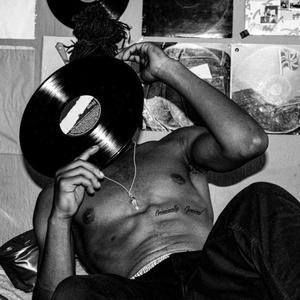 Criminally Cynical(feat. J Livini) (Charlies Mix|Explicit)