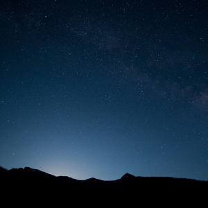 天上有颗西昌星