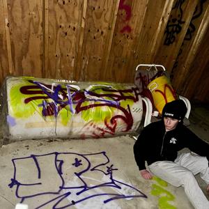 beauty and a beat (Explicit)