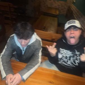 nikdy bro (Explicit)