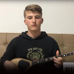 Po i bjen era retë e zeza