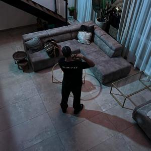 slim fit (Explicit)