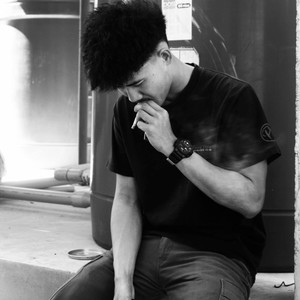 ชายเชยๆ (Explicit)