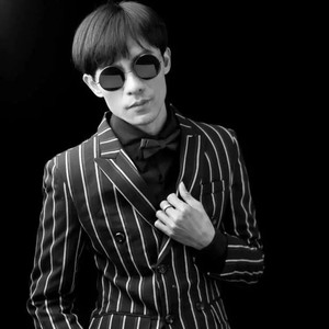 不爱我请你不要在来伤害我——live版