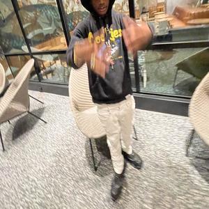 FLIP AH P (feat. bg black) (Explicit)