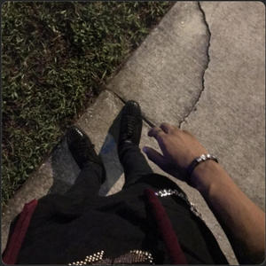 Talks n the car (Explicit)