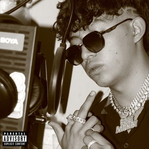 Kilos de Contrabando (Explicit)