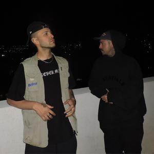 Escribo y Fue (feat. Chakal Detuvieja) (Explicit)