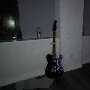 VHS (feat. Candy Hill) (Explicit)