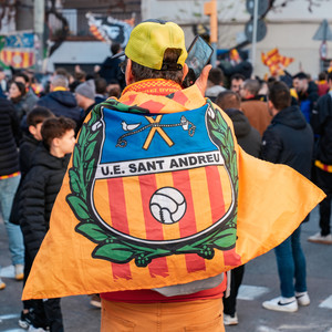 Flames i ginesta (Himne de la UE Sant Andreu)