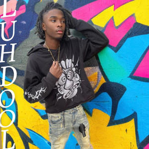 Pretend (official music) (Explicit)