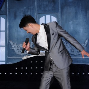 欢庆锣鼓敲起来